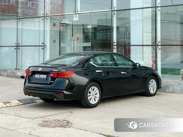 Nissan Teana id 4208954 из Китая 16