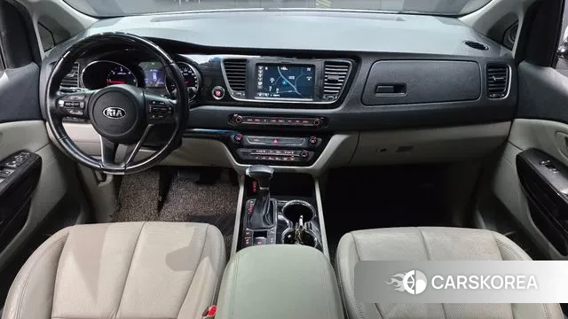 Kia The New Carnival id 3379939 из Кореи 17