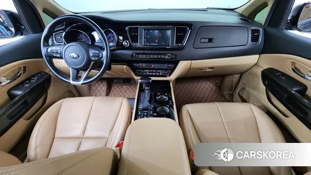 Kia The New Carnival id 3681872 из Кореи 17