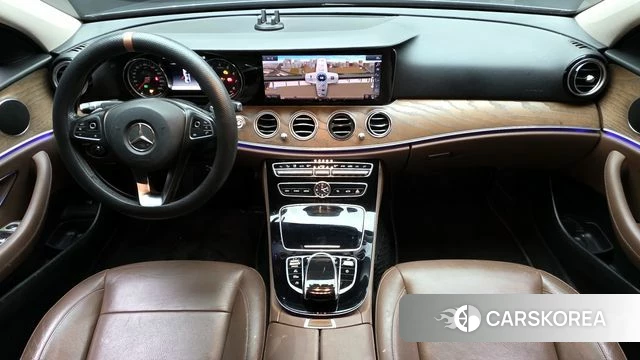 Mercedes-Benz E-Class W213 id 4295241 из Кореи 32