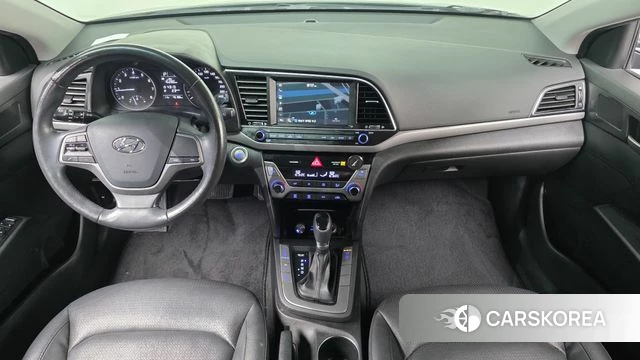 Hyundai Avante AD id 3886426 из Кореи 17