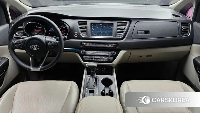 Kia The New Carnival id 4459628 из Кореи 25