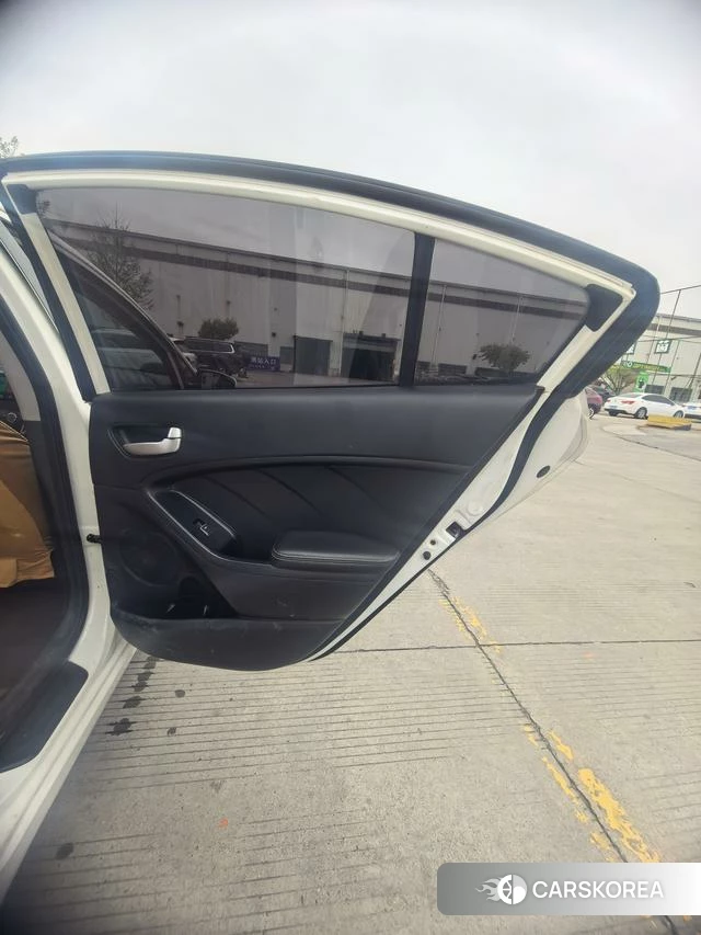 Kia K3 id 3896232 из Китая 19