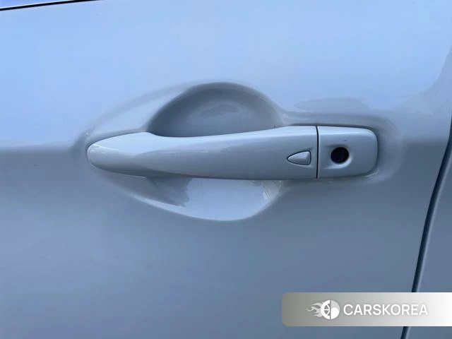 Nissan Qashqai id 3888485 из Китая 18