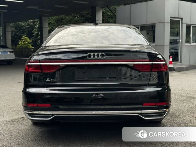 Audi A8 id 4301558 из Китая 18