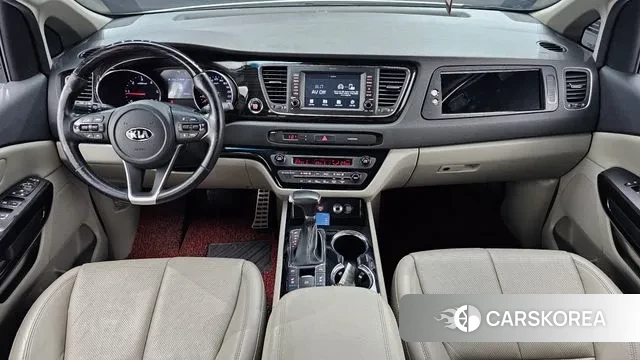 Kia The New Carnival id 3319440 из Кореи 17