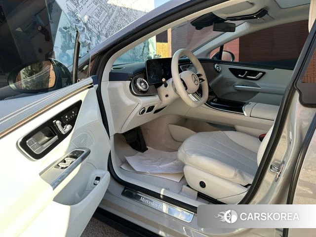 Mercedes-Benz EQE id 4265329 из Китая 16