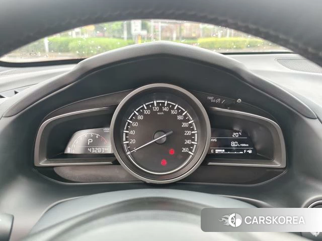 Mazda CX-4 id 4299637 из Китая 17