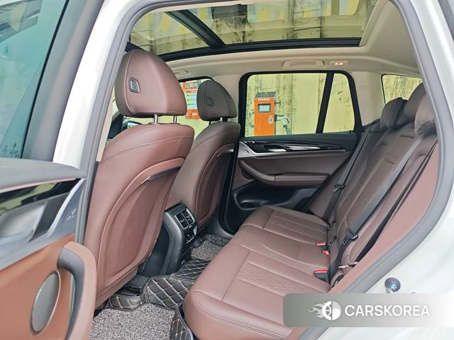 BMW X3 id 4297576 из Китая 7
