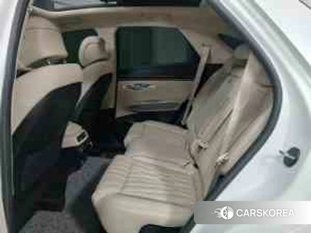 Genesis GV70 id 3839777 из Кореи 17