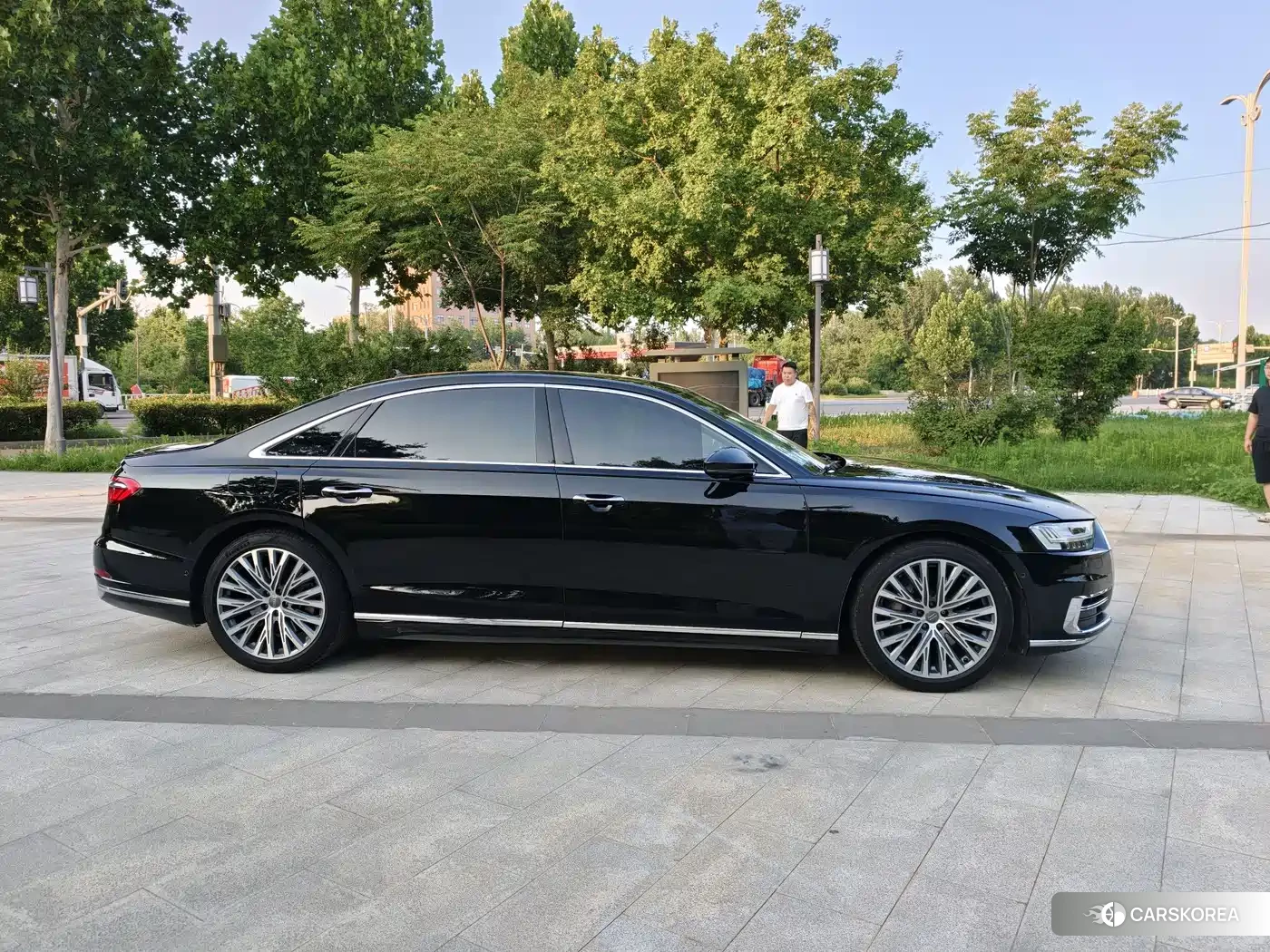 Audi A8 id 4554013 из Китая 25