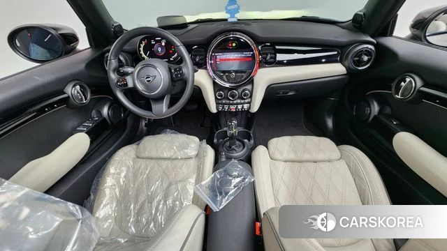 Mini Cooper S Convertible id 3877706 из Кореи 17