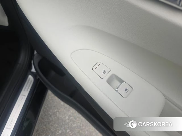Hyundai The New Grandeur IG Hybrid id 4303039 из Кореи 17