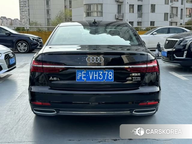 Audi A6L id 4239802 из Китая 15