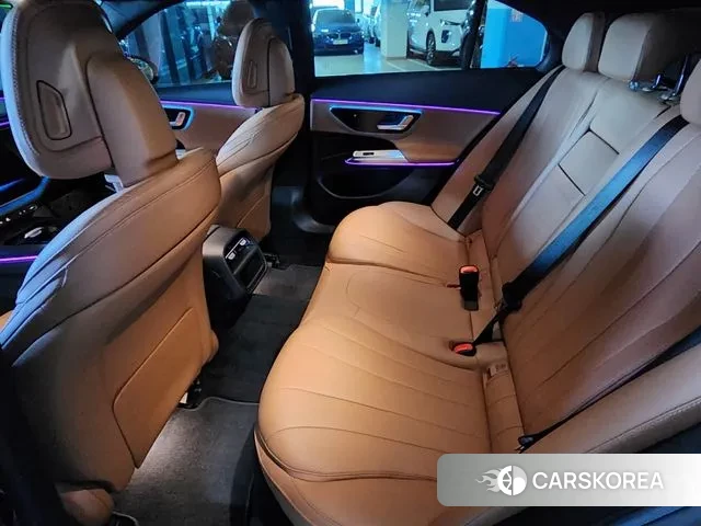 Mercedes-Benz E-Class W214 id 3599419 из Кореи 15