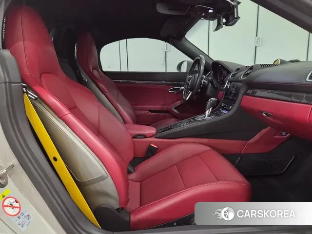 Porsche 718 Boxster id 3317824 из Кореи 9