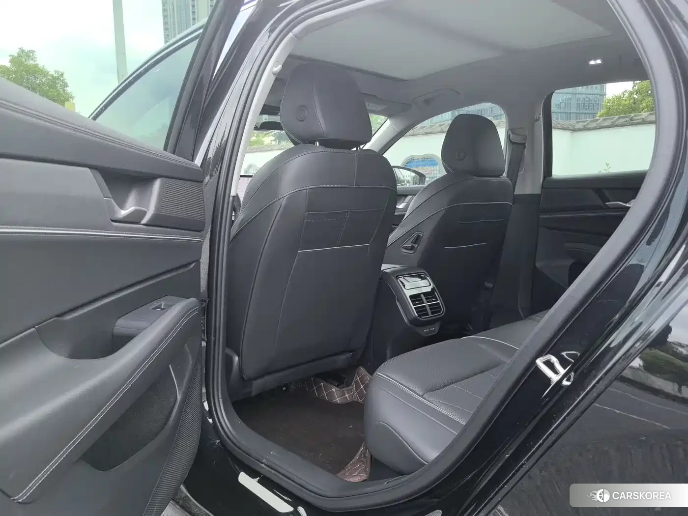 Volkswagen Passat id 4539210 из Китая 9