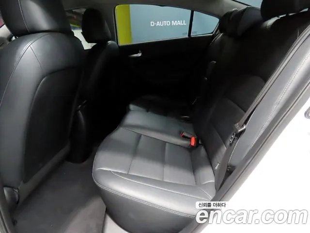 Kia The New K3 id 2946438 из Кореи 17