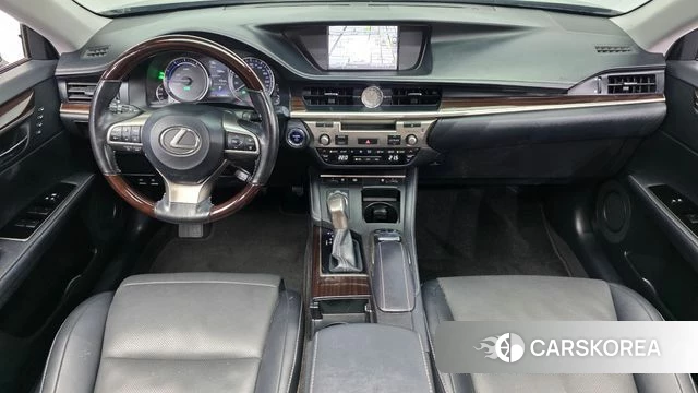Lexus New ES300h id 4521038 из Кореи 29