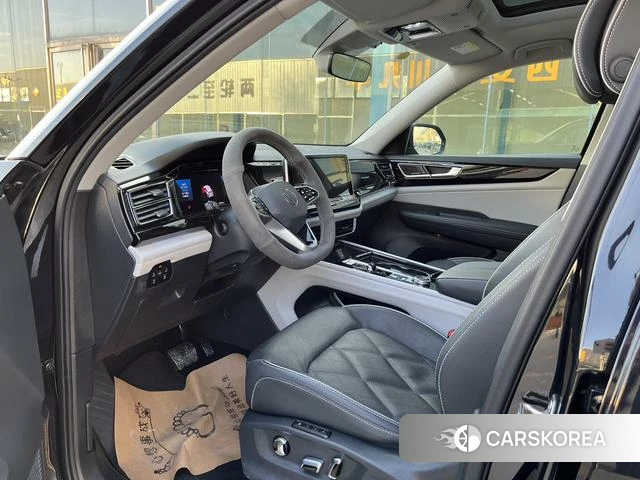 Volkswagen Tourang id 4261011 из Китая 16