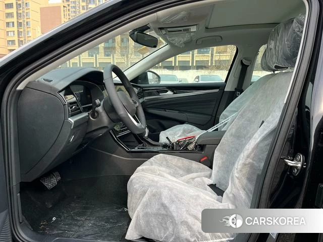 Volkswagen Passat id 4260322 из Китая 14