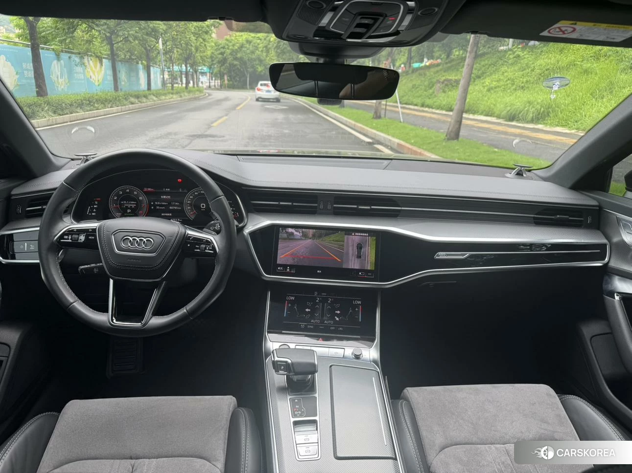Audi A6L id 4454454 из Китая 8