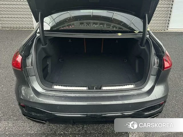 Audi A5L id 4272813 из Китая 12