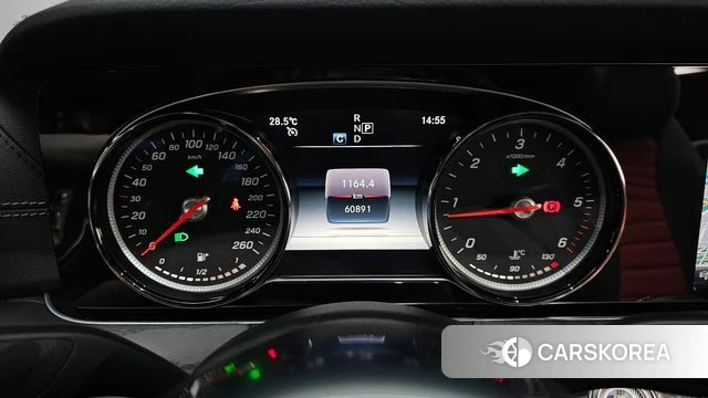 Mercedes-Benz E-Class W213 id 4543305 из Кореи 27