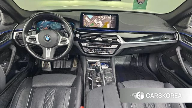 BMW 5 Series (G30) id 4592355 из Кореи 17