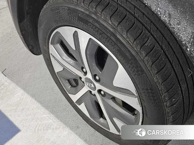 Kia Niro EV id 3733307 из Кореи 15