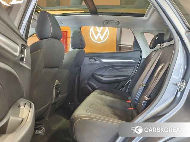 Roewe RX3 id 4212919 из Китая 13