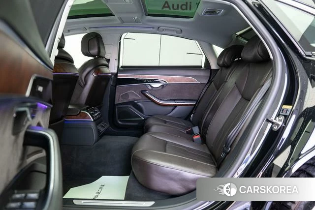 Audi A8 id 4210122 из Китая 26