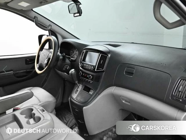 Hyundai The New Grand Starex id 4326002 из Кореи 17