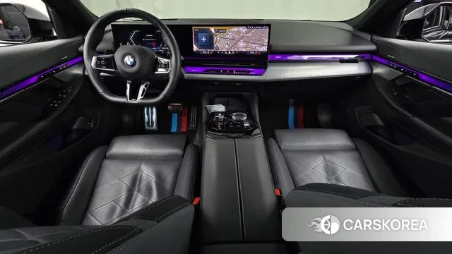 BMW 5 Series (G60) id 3576370 из Кореи 17