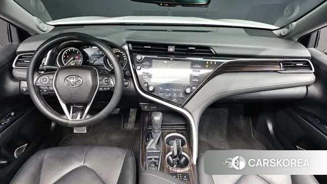 Toyota Camry (XV70) id 3636577 из Кореи 17