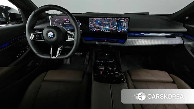 BMW 5 Series (G60) id 4629855 из Кореи 28
