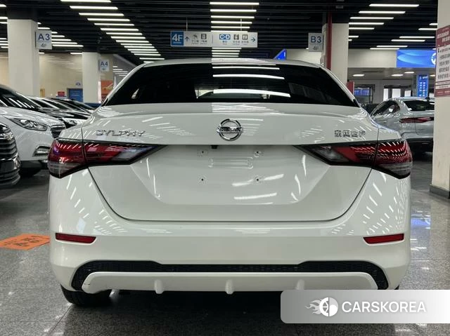 Nissan Xuan Yi id 4353561 из Китая 11
