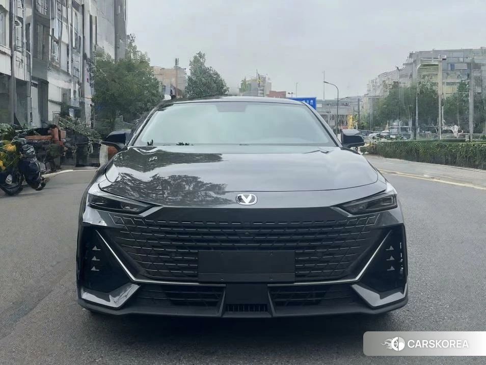Chang'an UNI-V id 4467433 из Китая 7