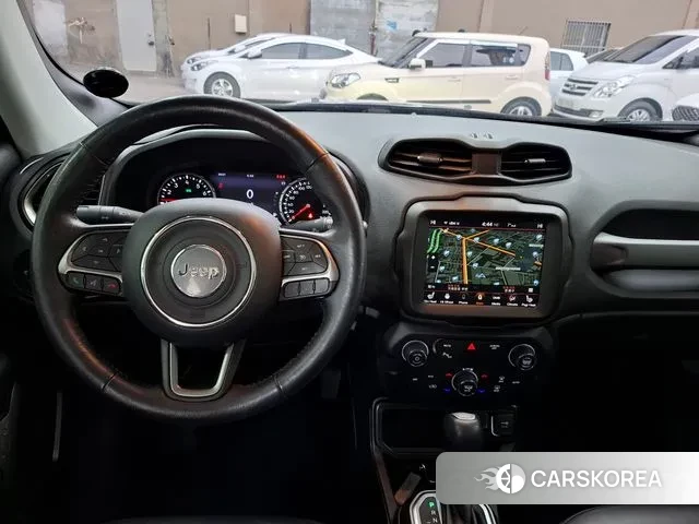 Jeep Renegade id 3621747 из Кореи 17