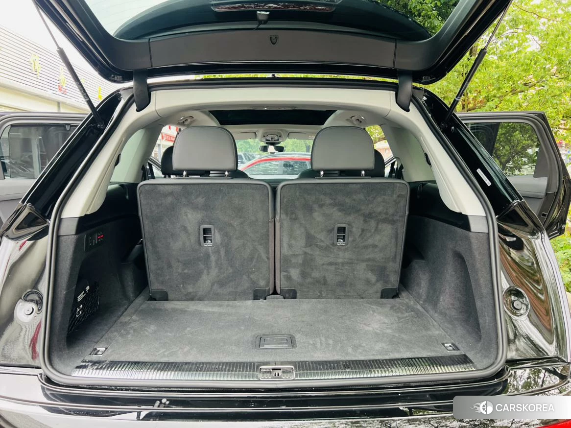 Audi Q7 id 4452800 из Китая 27