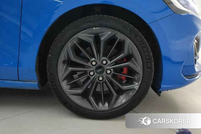 Ford Fox id 4235920 из Китая 14