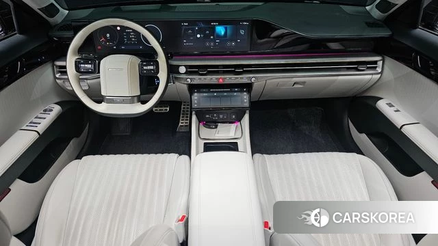 Hyundai Grandeur (GN7) id 3870308 из Кореи 17