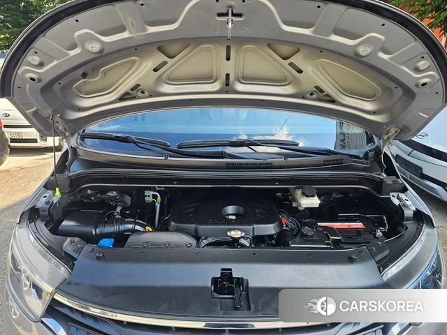 Hyundai The New Grand Starex id 4447818 из Кореи 17