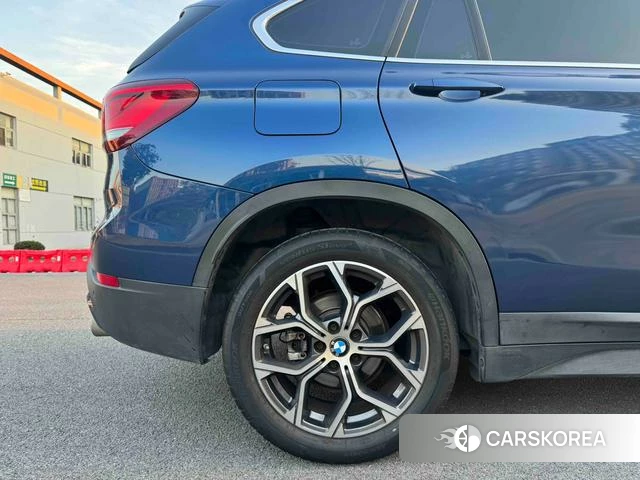 BMW X1 id 4213194 из Китая 17