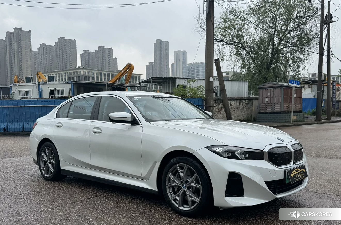BMW i3 id 4420899 из Китая 12