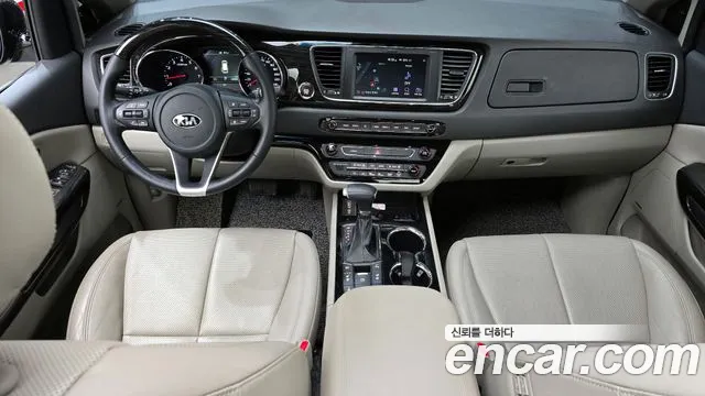 Kia The New Carnival id 2556882 из Кореи 17