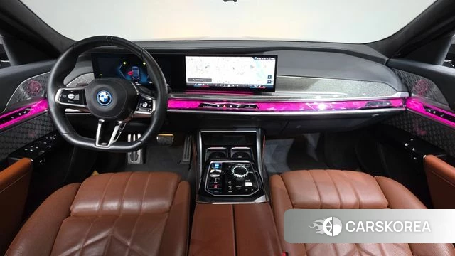 BMW i7 (G70) id 4548982 из Кореи 29