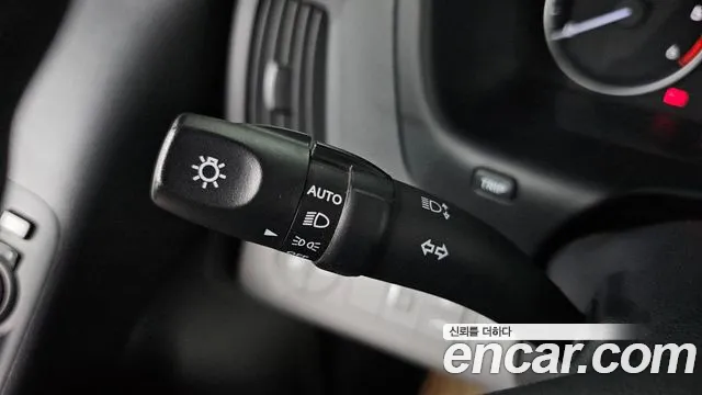 Hyundai The New Grand Starex id 2557761 из Кореи 17