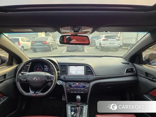 Hyundai Avante AD id 3695028 из Кореи 17