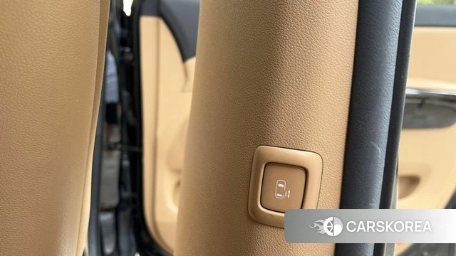 Kia The New Carnival id 4595915 из Кореи 16